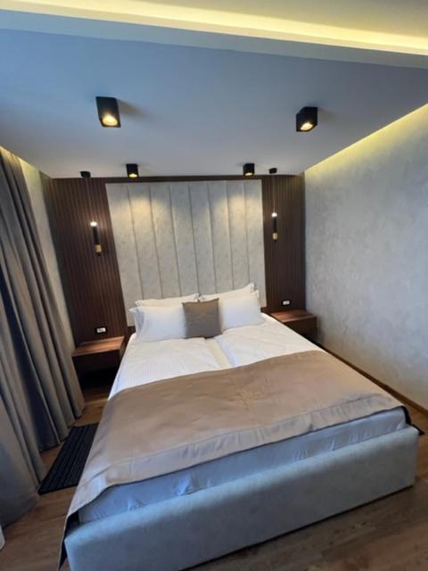 Hotel Palace San Valentino Umag Zewnętrze zdjęcie