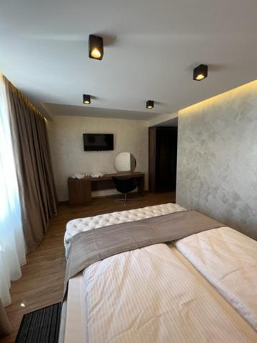 Hotel Palace San Valentino Umag Zewnętrze zdjęcie