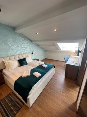 Hotel Palace San Valentino Umag Zewnętrze zdjęcie